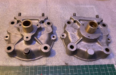 Die Motorhlften mit den neuen Gleitlagern